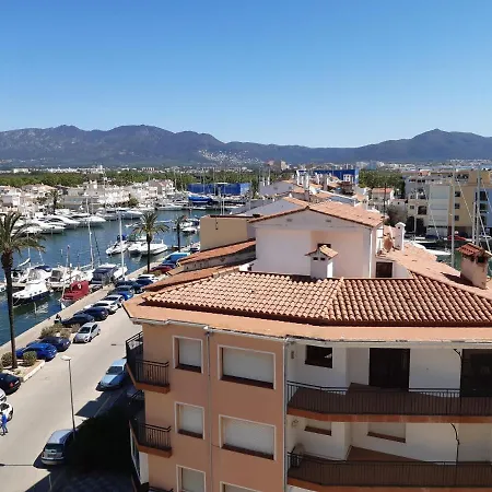 Club Nautic 3 * Empuriabrava